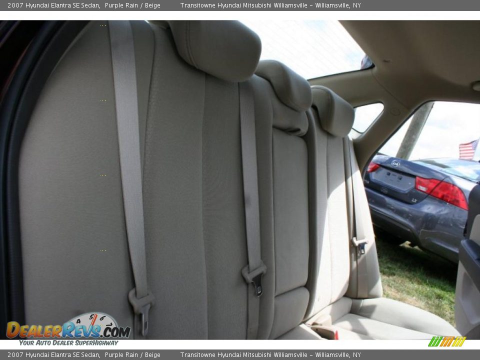 2007 Hyundai Elantra SE Sedan Purple Rain / Beige Photo #19