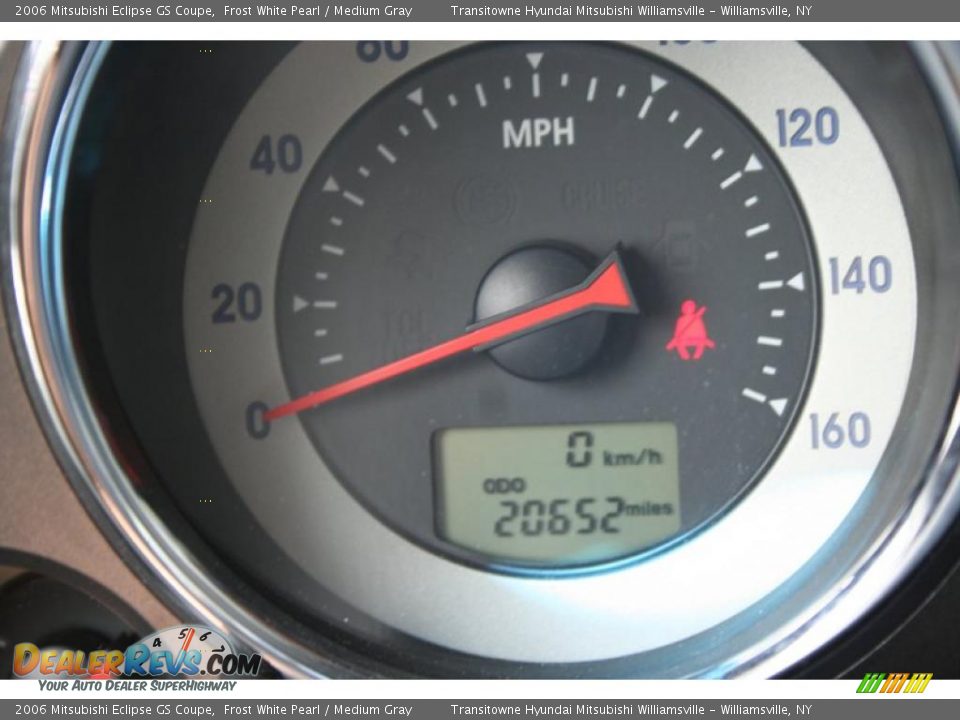 2006 Mitsubishi Eclipse GS Coupe Frost White Pearl / Medium Gray Photo #3