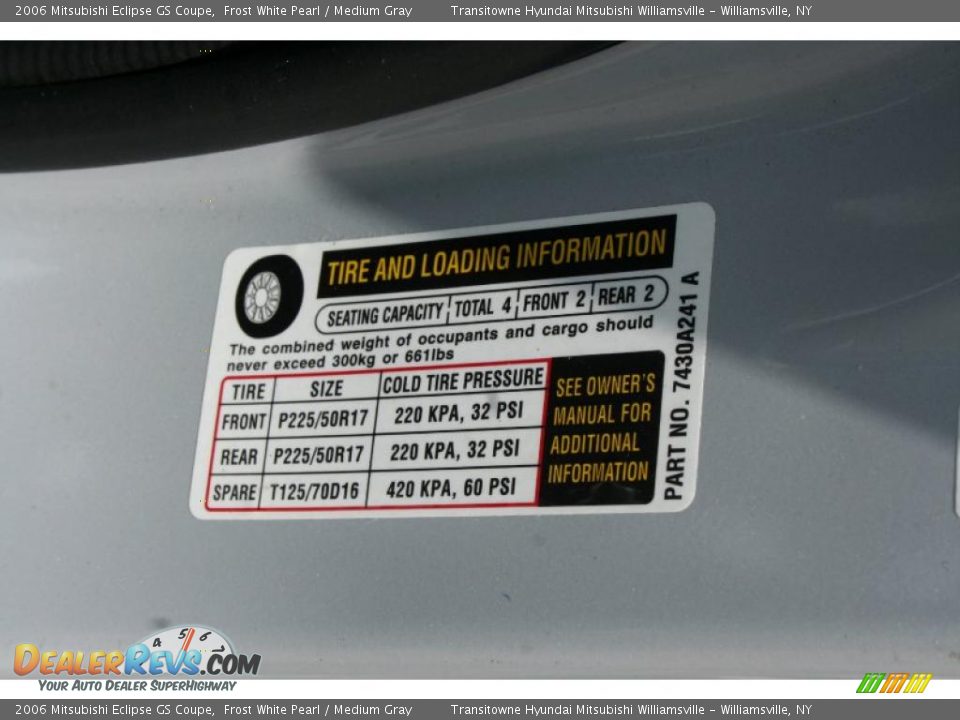 2006 Mitsubishi Eclipse GS Coupe Frost White Pearl / Medium Gray Photo #6