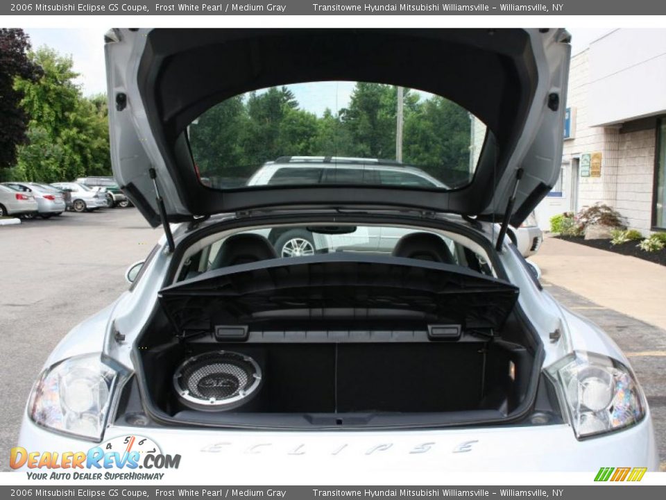 2006 Mitsubishi Eclipse GS Coupe Frost White Pearl / Medium Gray Photo #10