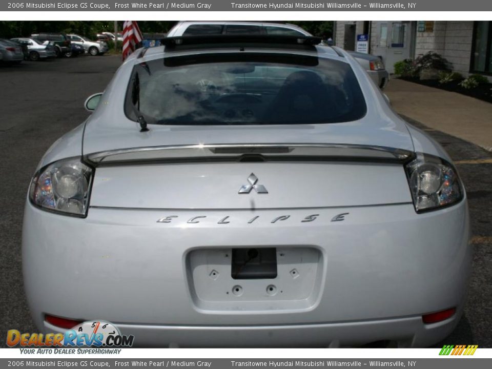 2006 Mitsubishi Eclipse GS Coupe Frost White Pearl / Medium Gray Photo #12