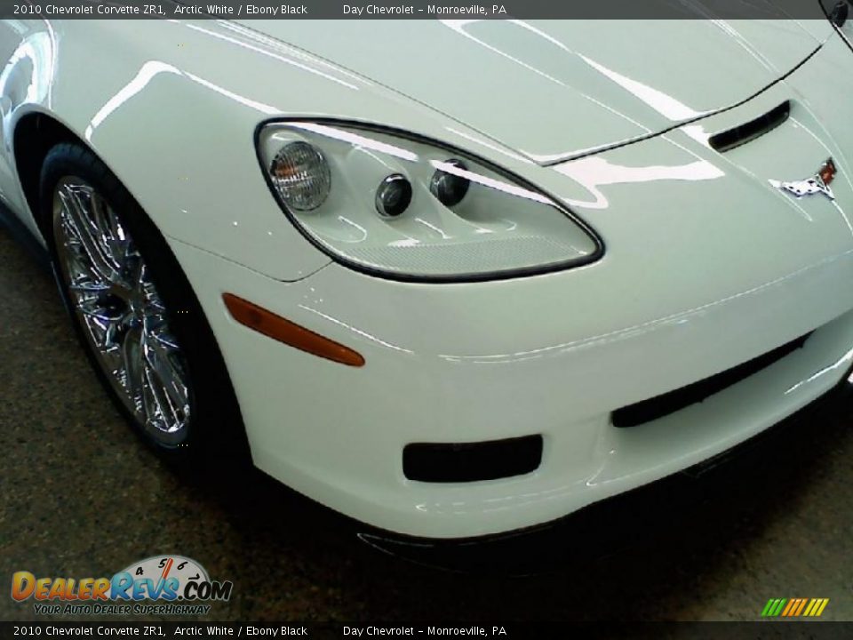 2010 Chevrolet Corvette ZR1 Arctic White / Ebony Black Photo #18