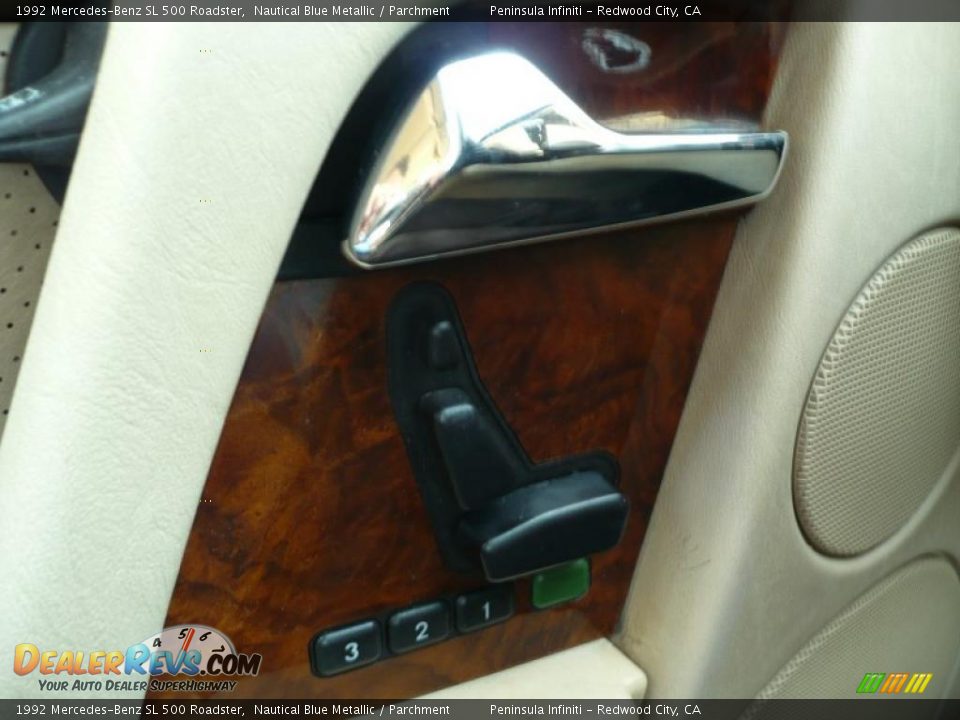 1992 Mercedes-Benz SL 500 Roadster Nautical Blue Metallic / Parchment Photo #25