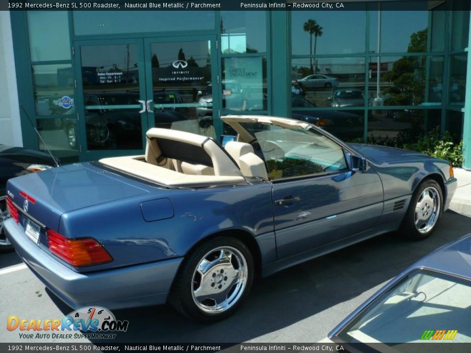 1992 Mercedes-Benz SL 500 Roadster Nautical Blue Metallic / Parchment Photo #32