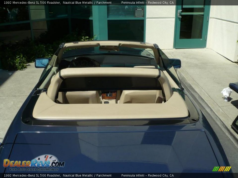 1992 Mercedes-Benz SL 500 Roadster Nautical Blue Metallic / Parchment Photo #33
