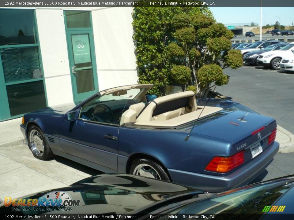 1992 Mercedes-Benz SL 500 Roadster Nautical Blue Metallic / Parchment Photo #34