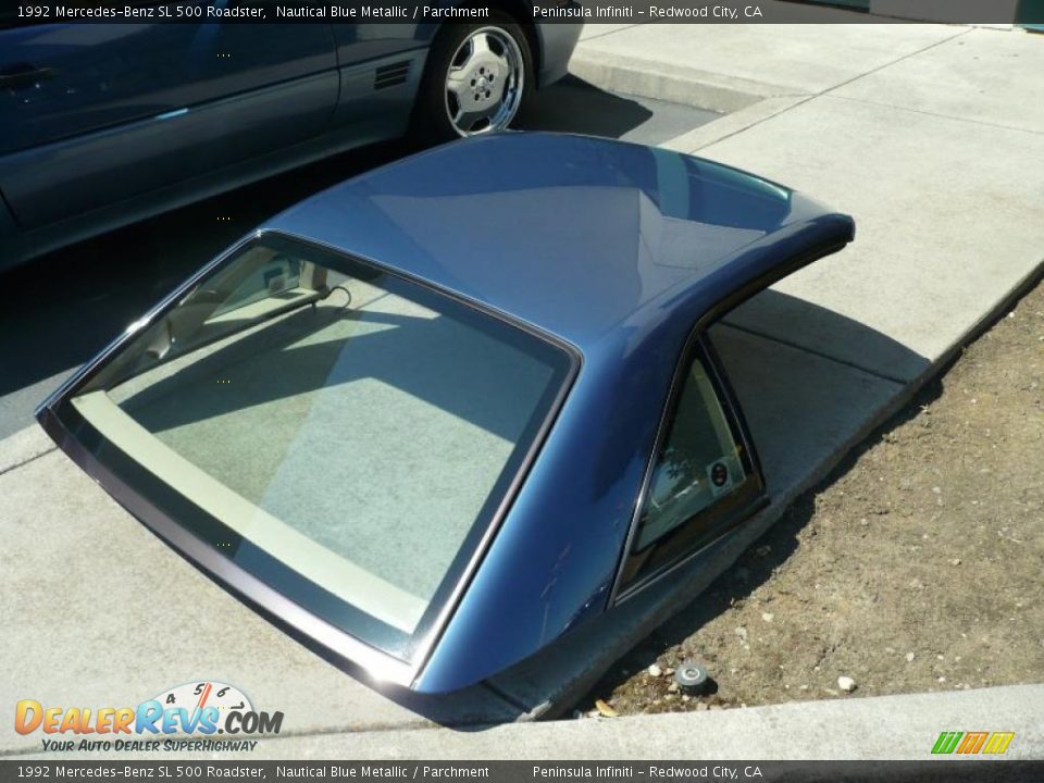 1992 Mercedes-Benz SL 500 Roadster Nautical Blue Metallic / Parchment Photo #36