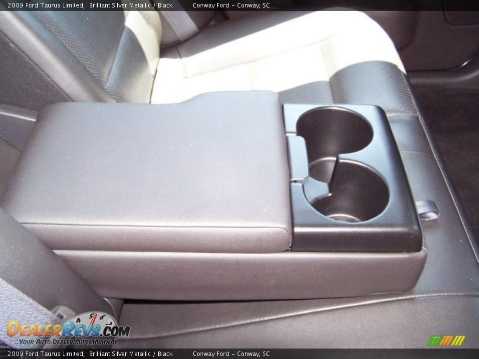2009 Ford Taurus Limited Brilliant Silver Metallic / Black Photo #17