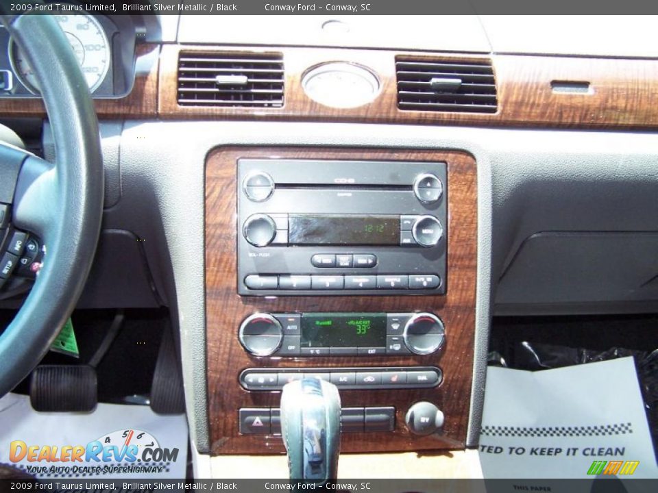 2009 Ford Taurus Limited Brilliant Silver Metallic / Black Photo #25