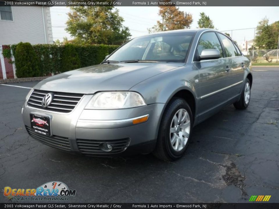 2003 Volkswagen Passat GLS Sedan Silverstone Grey Metallic / Grey Photo #1