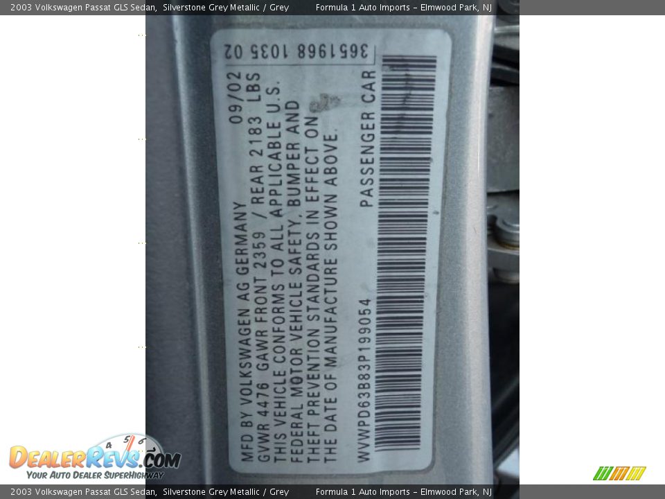 2003 Volkswagen Passat GLS Sedan Silverstone Grey Metallic / Grey Photo #11