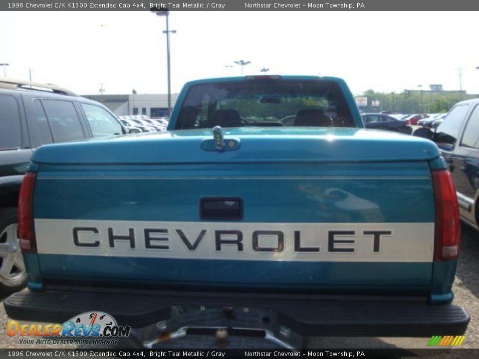 1996 Chevrolet C/K K1500 Extended Cab 4x4 Bright Teal Metallic / Gray Photo #3