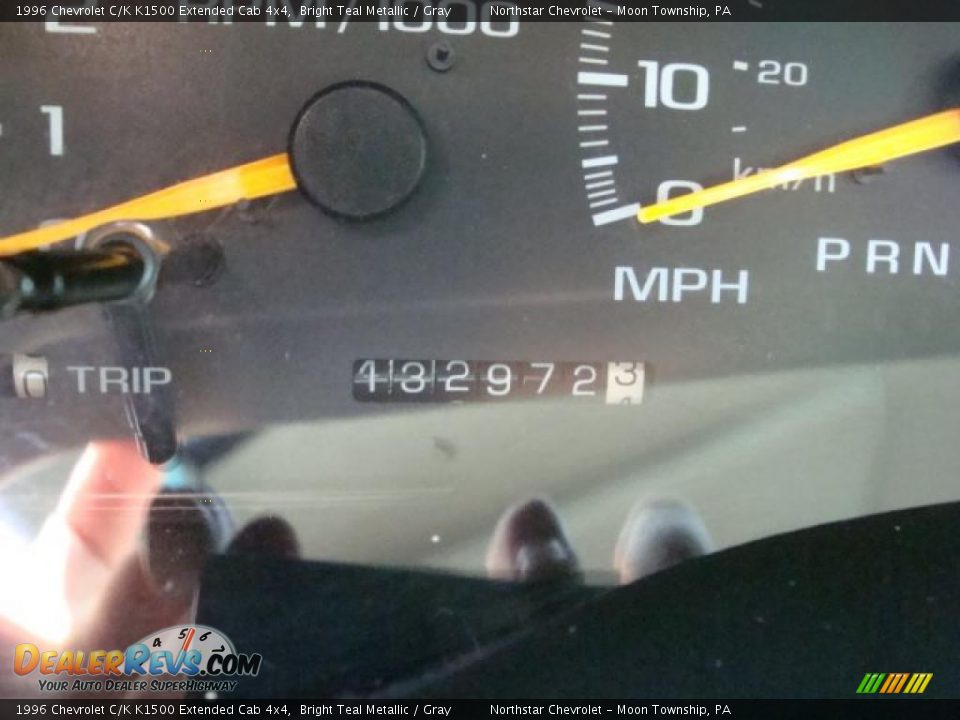 1996 Chevrolet C/K K1500 Extended Cab 4x4 Bright Teal Metallic / Gray Photo #15