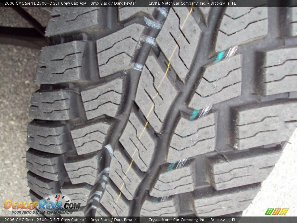 2006 GMC Sierra 2500HD SLT Crew Cab 4x4 Onyx Black / Dark Pewter Photo #15