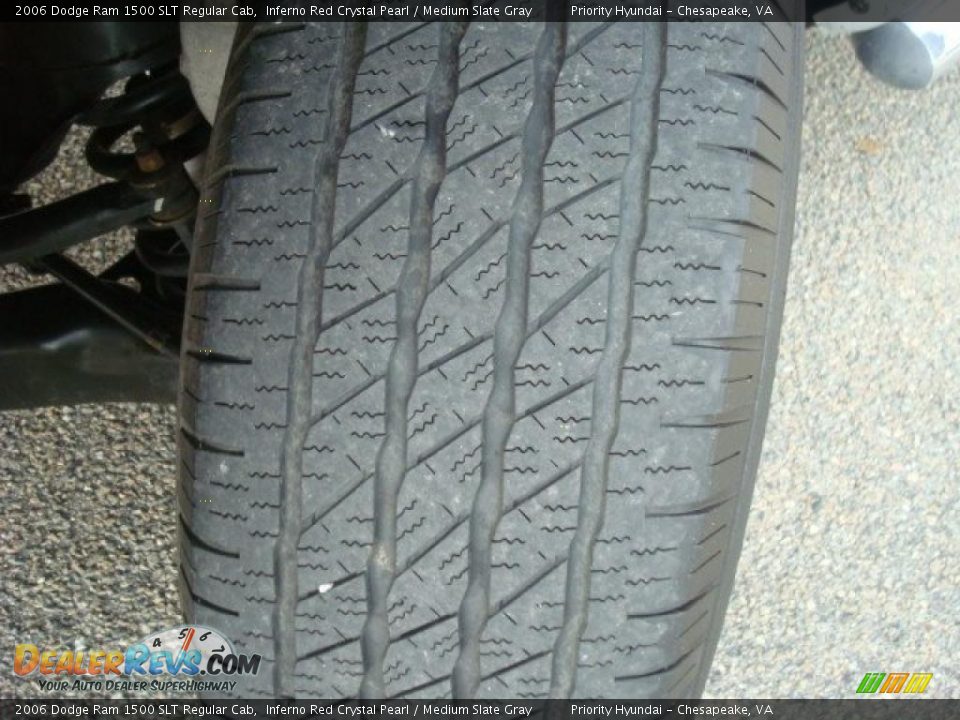 2006 Dodge Ram 1500 SLT Regular Cab Inferno Red Crystal Pearl / Medium Slate Gray Photo #16