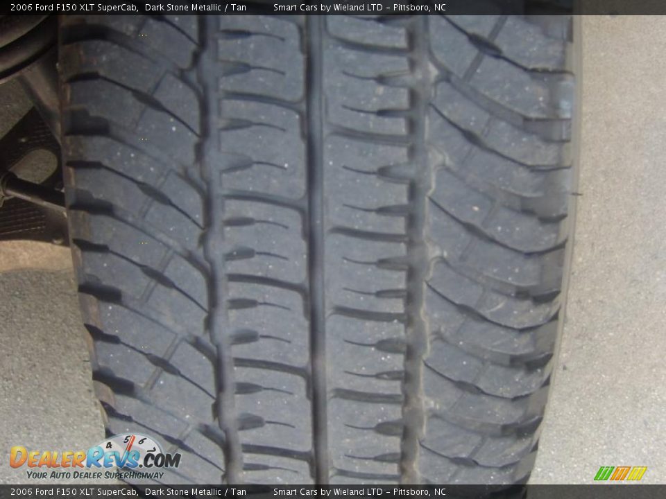 2006 Ford F150 XLT SuperCab Dark Stone Metallic / Tan Photo #14