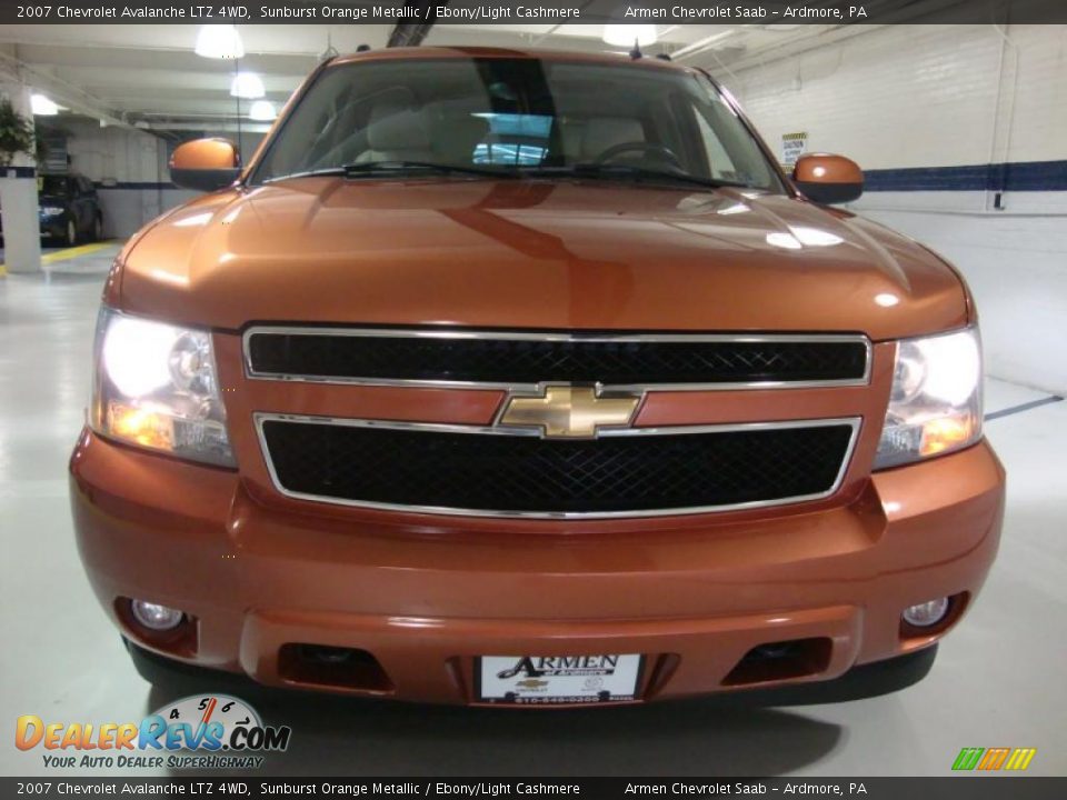 2007 Chevrolet Avalanche LTZ 4WD Sunburst Orange Metallic / Ebony/Light Cashmere Photo #3