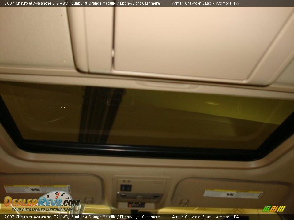 2007 Chevrolet Avalanche LTZ 4WD Sunburst Orange Metallic / Ebony/Light Cashmere Photo #27