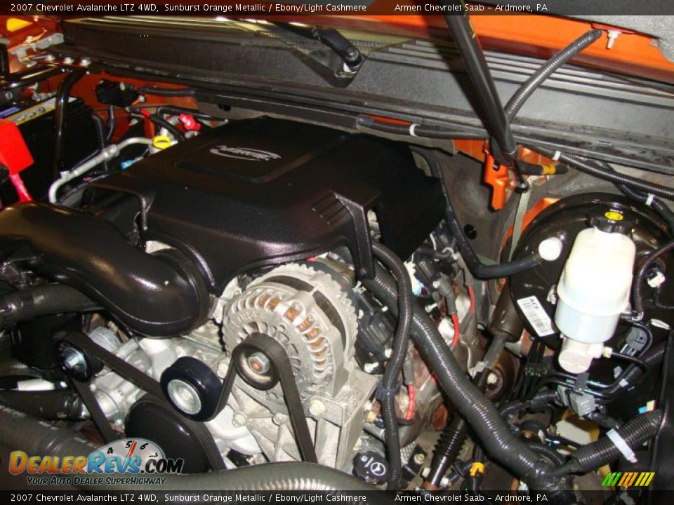 2007 Chevrolet Avalanche LTZ 4WD Sunburst Orange Metallic / Ebony/Light Cashmere Photo #31