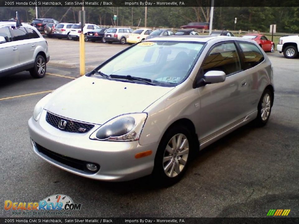 2005 Honda Civic Si Hatchback Satin Silver Metallic / Black Photo #3