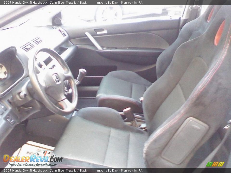 2005 Honda Civic Si Hatchback Satin Silver Metallic / Black Photo #6