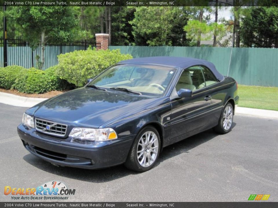 2004 Volvo C70 Low Pressure Turbo Nautic Blue Metallic / Beige Photo #2