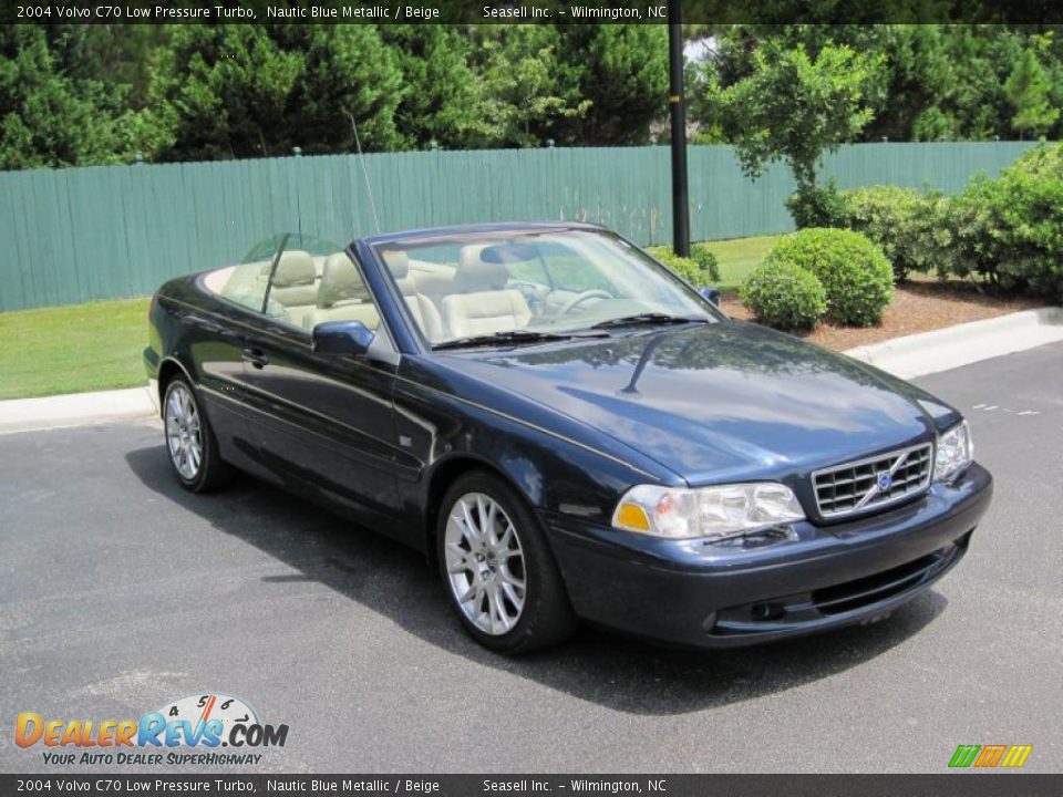 2004 Volvo C70 Low Pressure Turbo Nautic Blue Metallic / Beige Photo #3