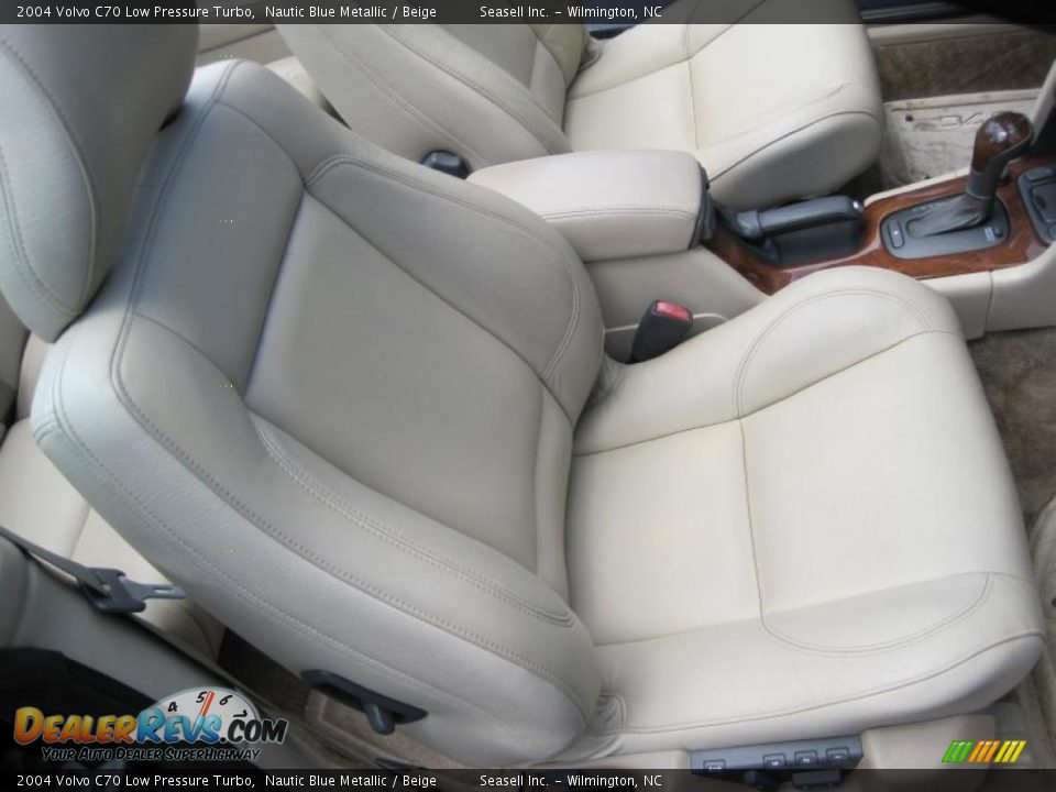 2004 Volvo C70 Low Pressure Turbo Nautic Blue Metallic / Beige Photo #6