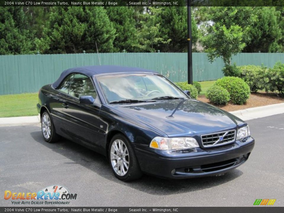 2004 Volvo C70 Low Pressure Turbo Nautic Blue Metallic / Beige Photo #10