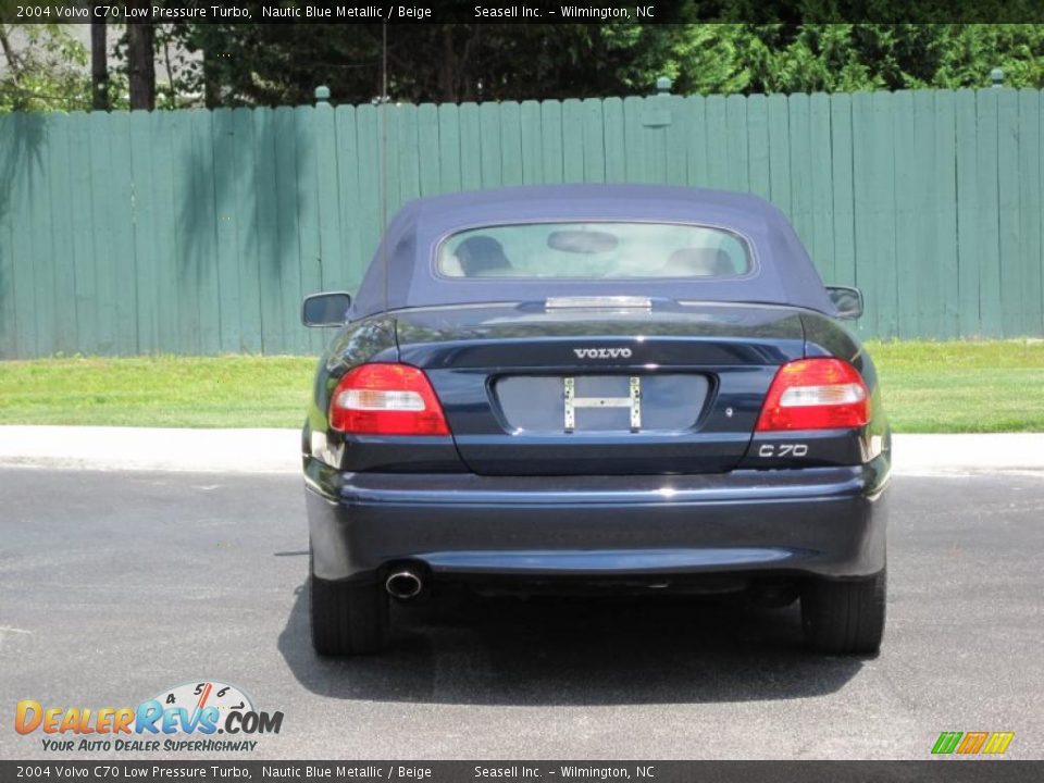 2004 Volvo C70 Low Pressure Turbo Nautic Blue Metallic / Beige Photo #14