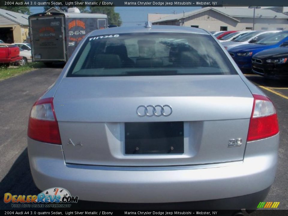 2004 Audi A4 3.0 quattro Sedan Light Silver Metallic / Ebony Photo #10