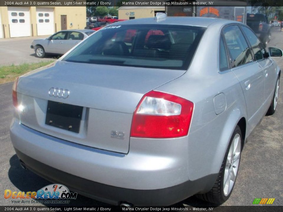 2004 Audi A4 3.0 quattro Sedan Light Silver Metallic / Ebony Photo #11