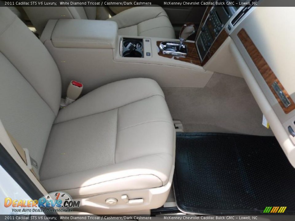 2011 Cadillac STS V6 Luxury White Diamond Tricoat / Cashmere/Dark Cashmere Photo #19