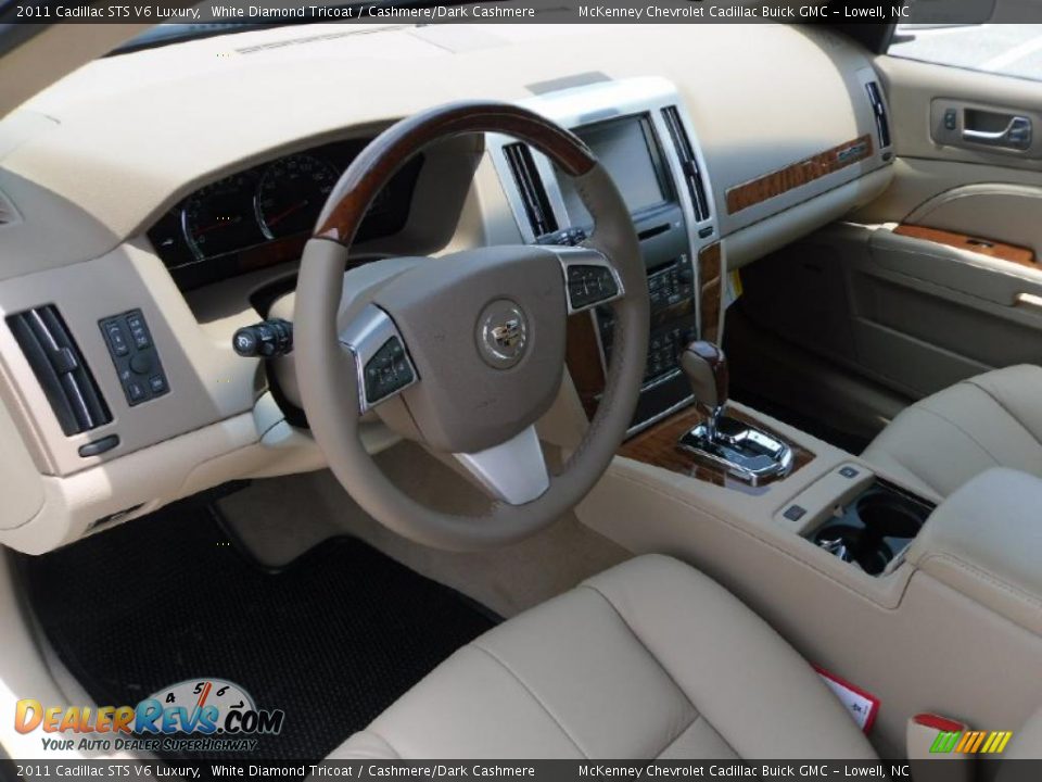 2011 Cadillac STS V6 Luxury White Diamond Tricoat / Cashmere/Dark Cashmere Photo #26