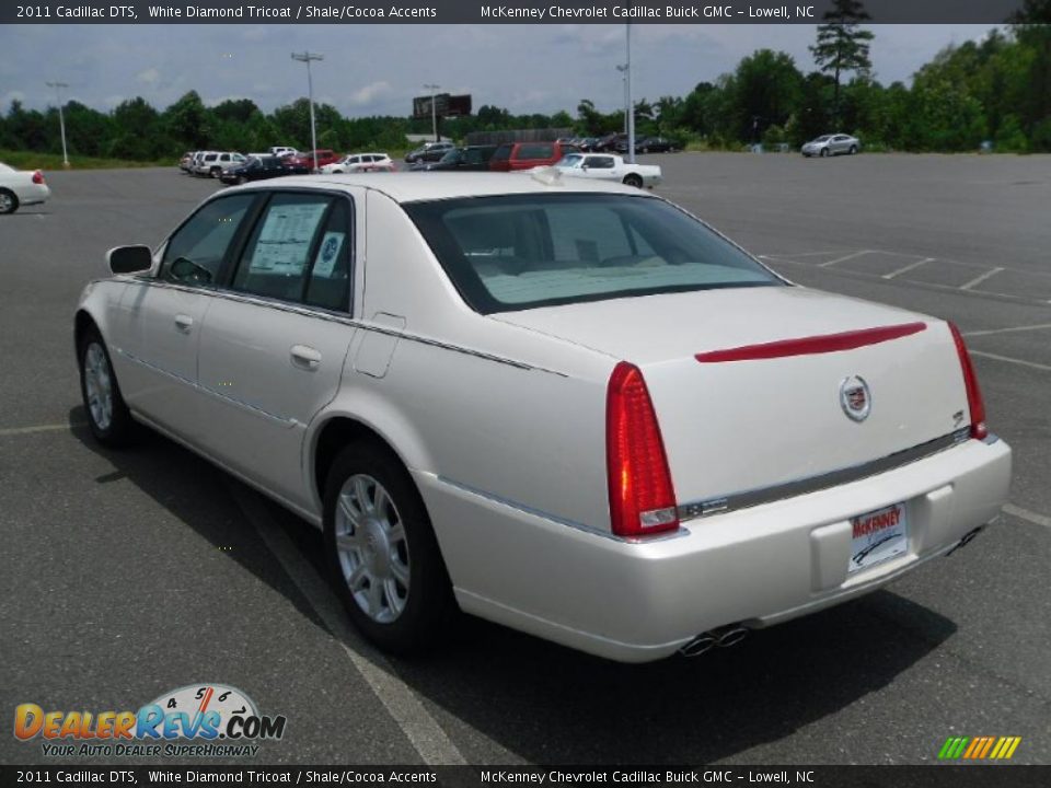 2011 Cadillac DTS White Diamond Tricoat / Shale/Cocoa Accents Photo #2