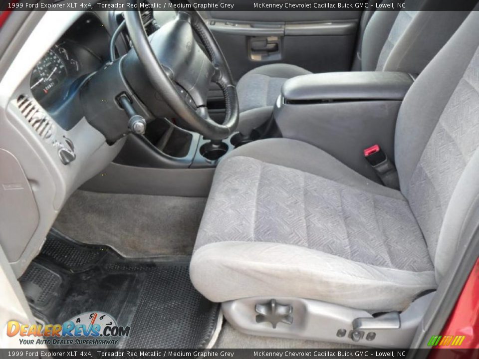 1999 Ford Explorer XLT 4x4 Toreador Red Metallic / Medium Graphite Grey Photo #7