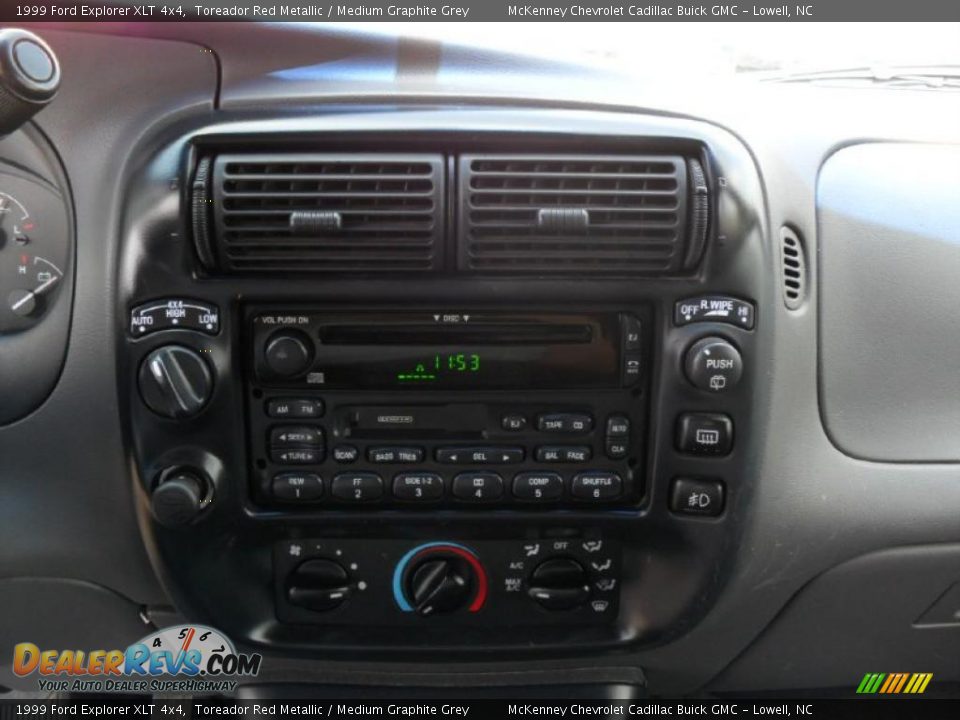 1999 Ford Explorer XLT 4x4 Toreador Red Metallic / Medium Graphite Grey Photo #11