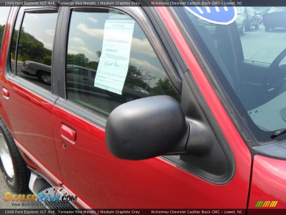 1999 Ford Explorer XLT 4x4 Toreador Red Metallic / Medium Graphite Grey Photo #23