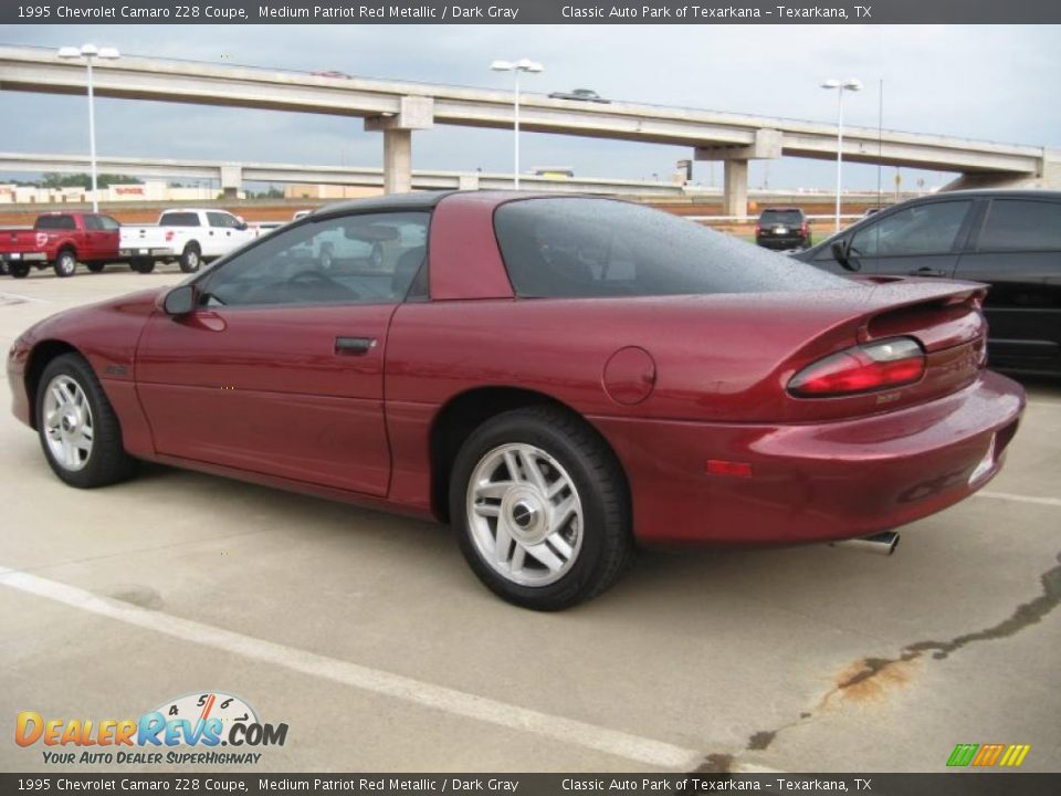 1995 Chevrolet Camaro Z28 Coupe Medium Patriot Red Metallic / Dark Gray Photo #3