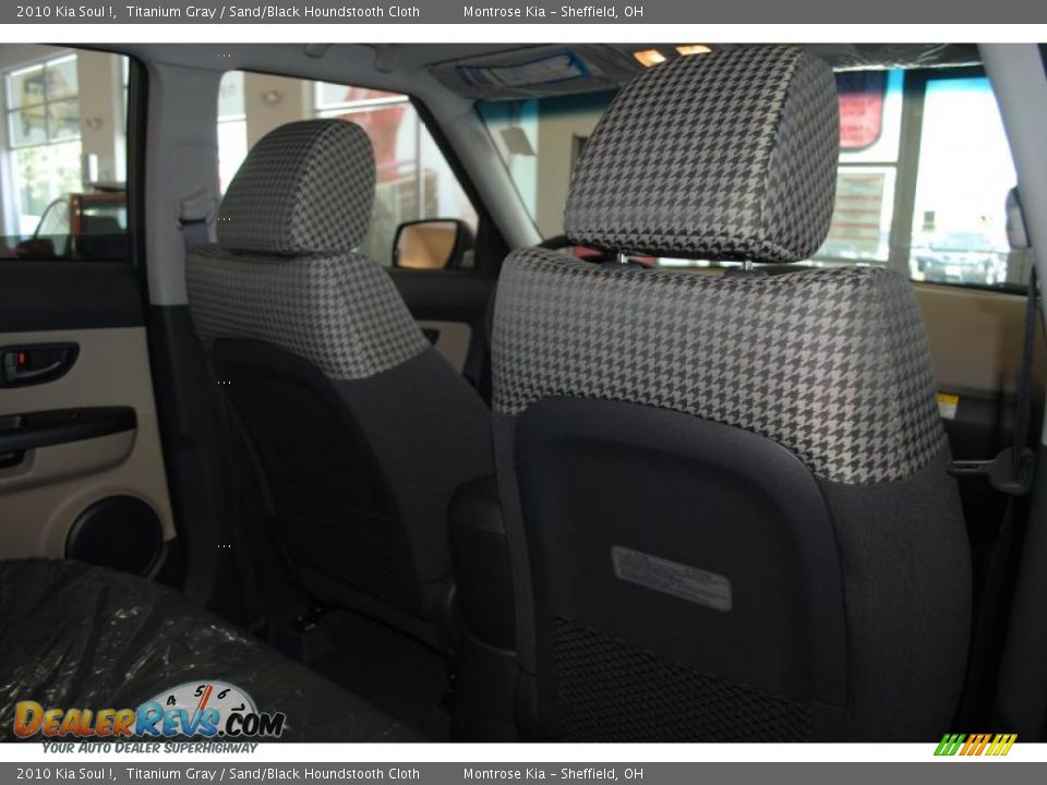 2010 Kia Soul ! Titanium Gray / Sand/Black Houndstooth Cloth Photo #20