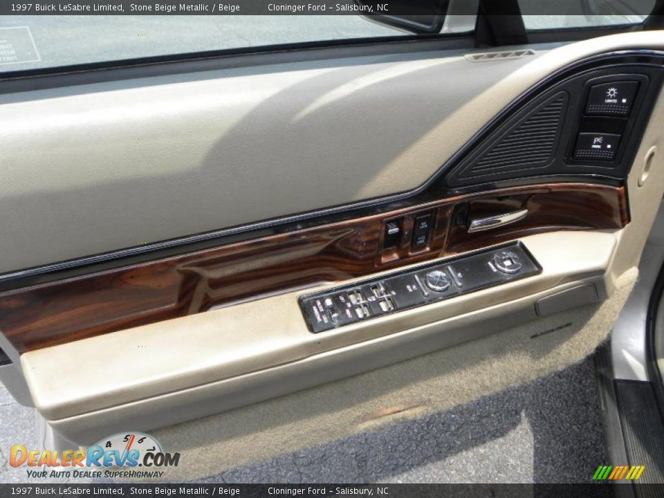 1997 Buick LeSabre Limited Stone Beige Metallic / Beige Photo #13