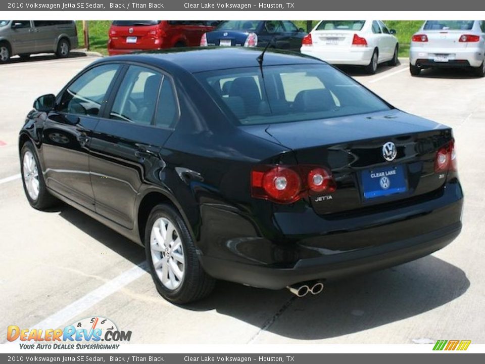 2010 Volkswagen Jetta SE Sedan Black / Titan Black Photo #2