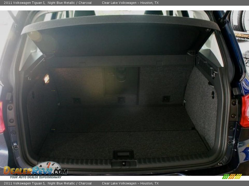 2011 Volkswagen Tiguan S Night Blue Metallic / Charcoal Photo #18