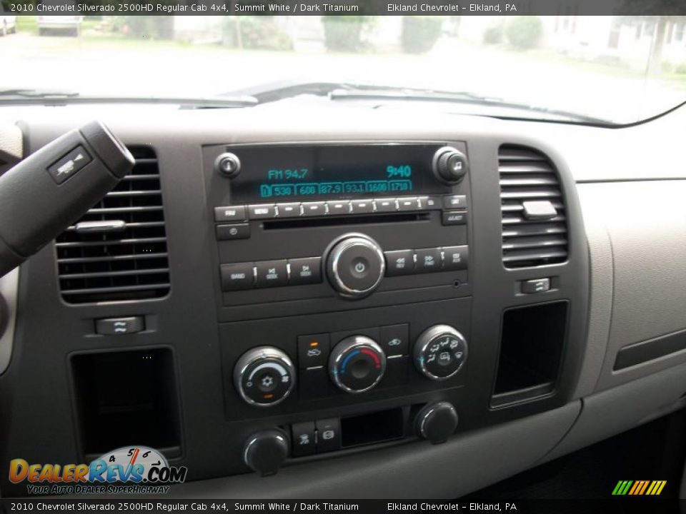 2010 Chevrolet Silverado 2500HD Regular Cab 4x4 Summit White / Dark Titanium Photo #18