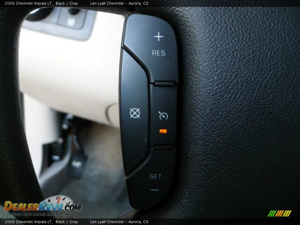 2009 Chevrolet Impala LT Black / Gray Photo #22