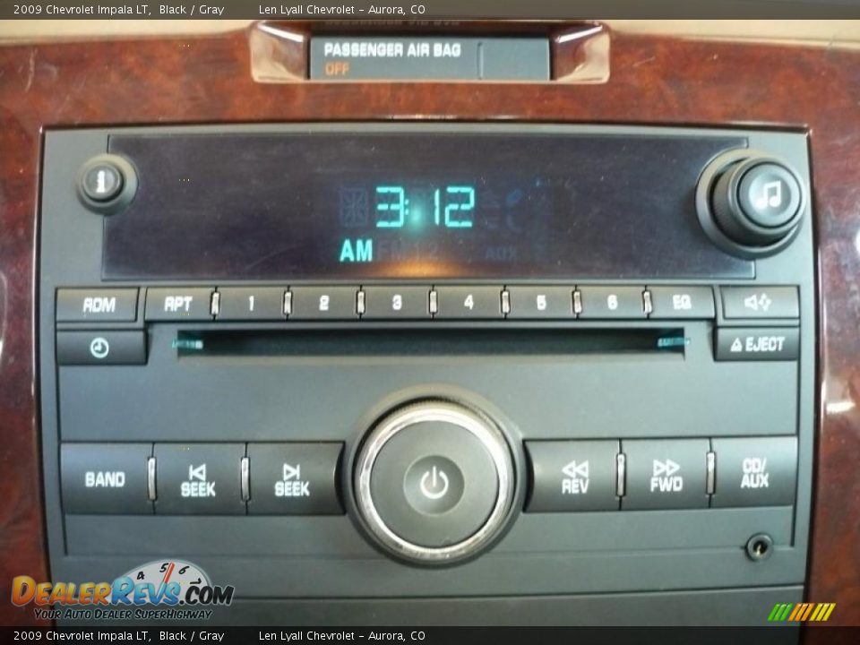 2009 Chevrolet Impala LT Black / Gray Photo #24