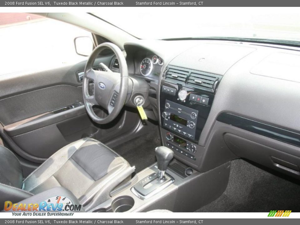 2008 Ford Fusion SEL V6 Tuxedo Black Metallic / Charcoal Black Photo #4