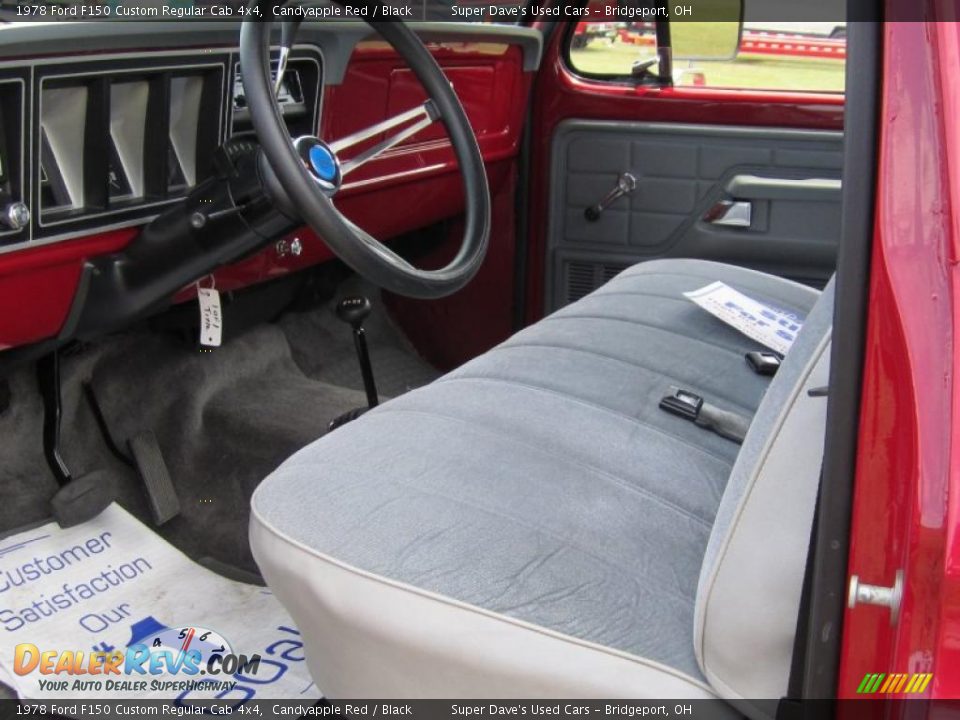 Front Seat of 1978 Ford F150 Custom Regular Cab 4x4 Photo #9