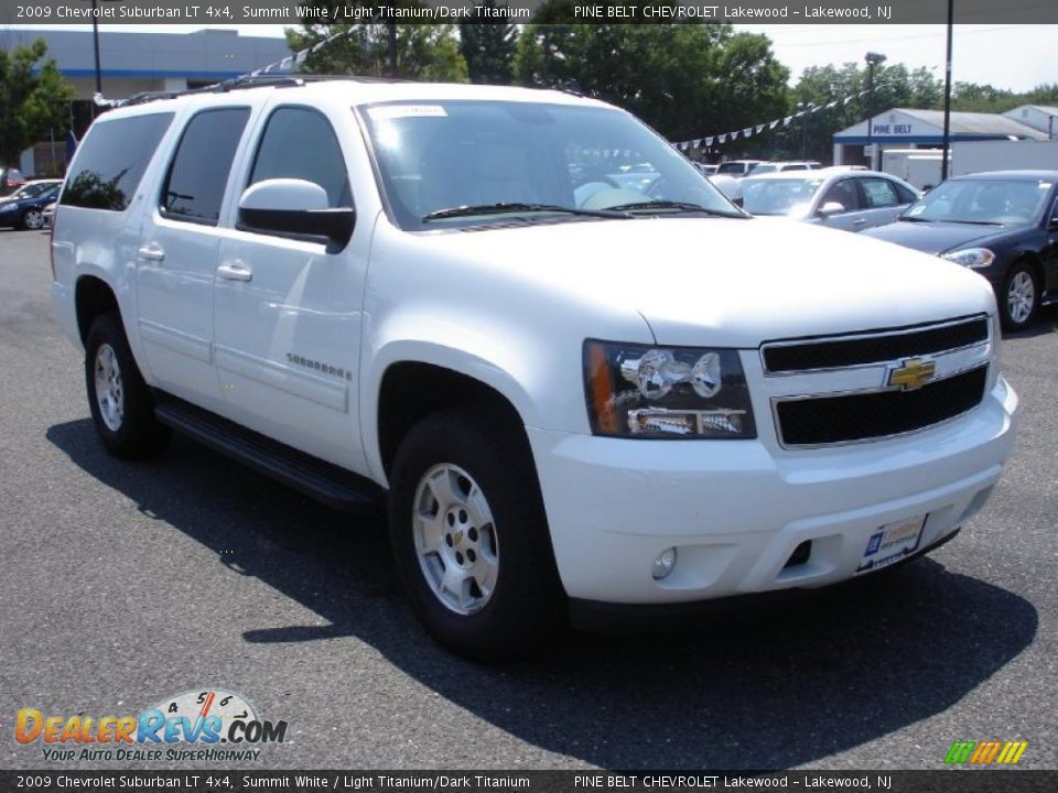 2009 Chevrolet Suburban LT 4x4 Summit White / Light Titanium/Dark Titanium Photo #3