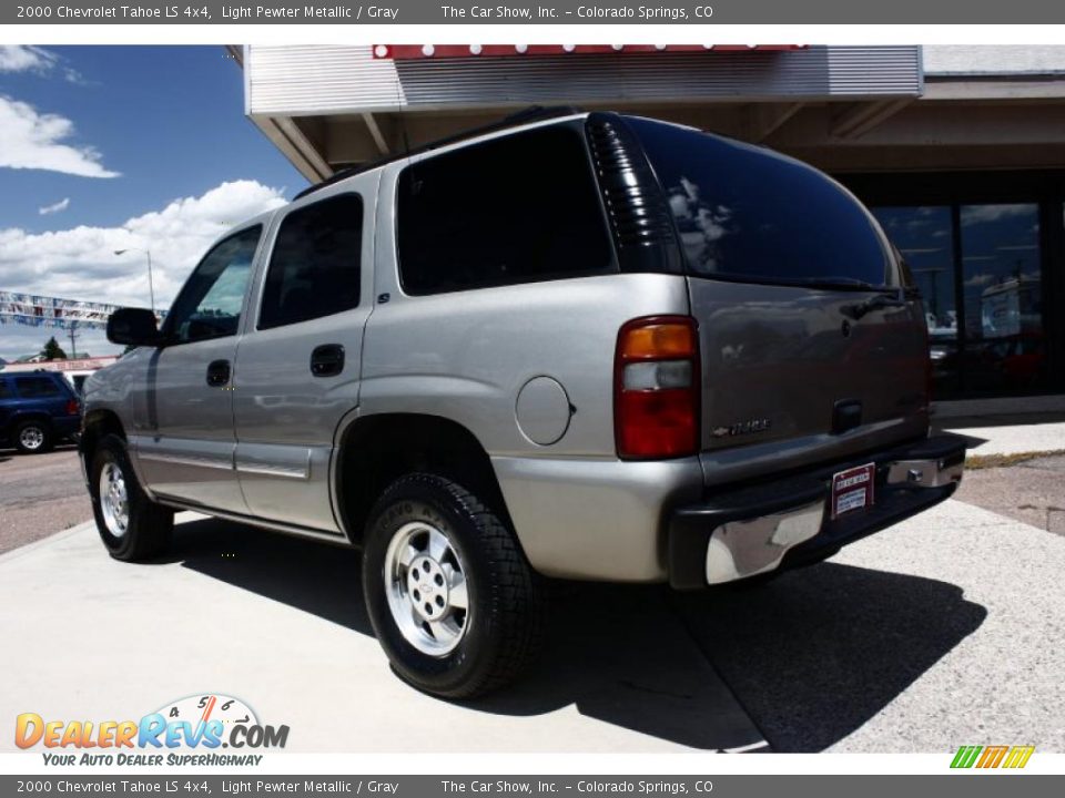 2000 Chevrolet Tahoe LS 4x4 Light Pewter Metallic / Gray Photo #5